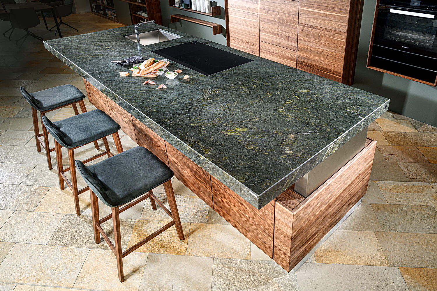 Strasser – der österreichische Hersteller für Arbeitsplatten